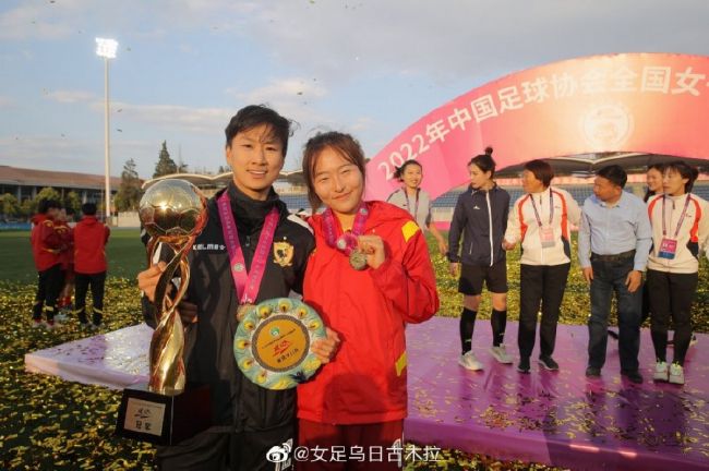 美女扒开胸罩免费视频网